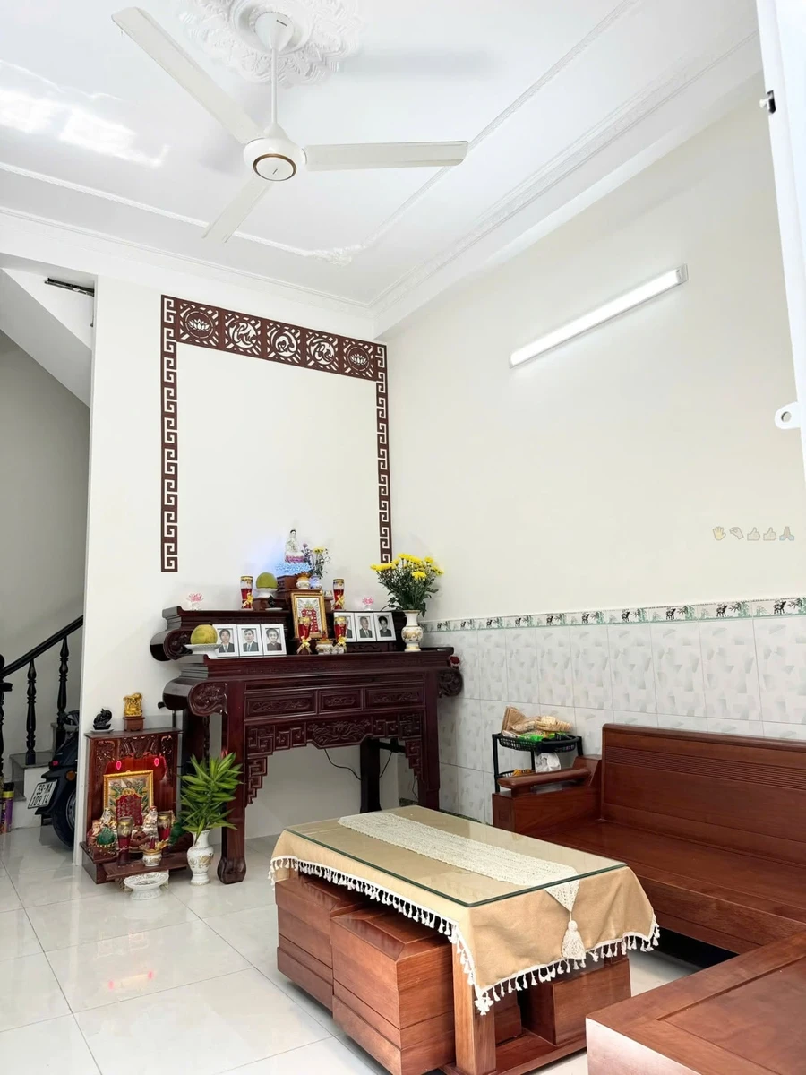 Bán nhà 3 tầng Mễ Cốc 42,5 m2, 3 PN, 4 tỷ - Ảnh thu nhỏ 2