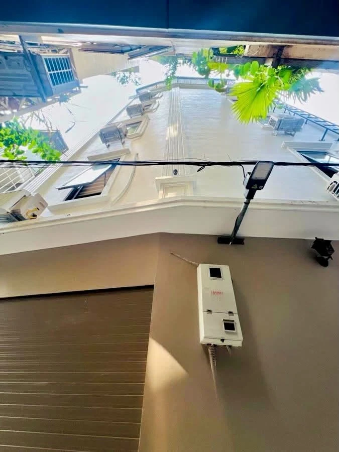 Bán nhà 6 tầng mặt tiền 8m, 50m2, phố Trung Liệt, Hà Nội - Ảnh 1
