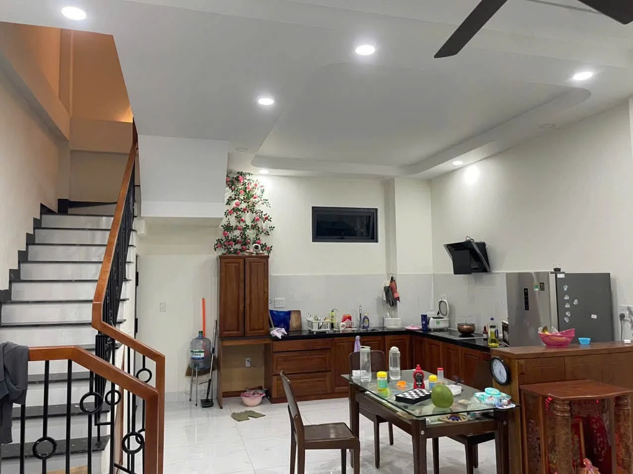 Bán nhà 3 tầng Linh Chiểu Thủ Đức 50.5m2, 4.5 tỷ - Ảnh 1