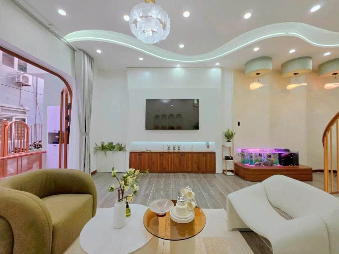 Nhà 3 tầng 157m2, 3PN, Quận 12 Nguyễn Văn Linh - Ảnh thu nhỏ 2