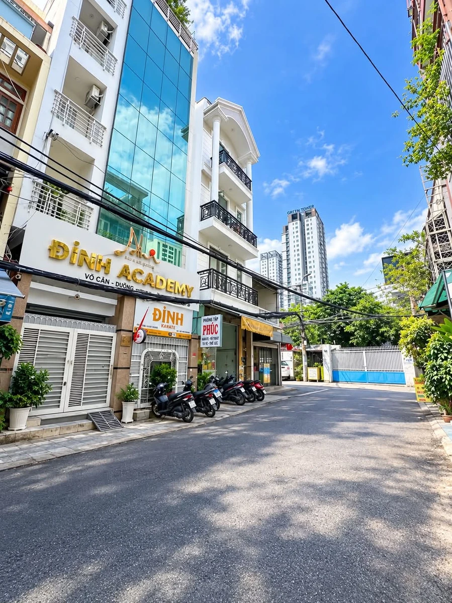 Bán nhà phố Thành Thái Q10, 51m², 4 tầng, kinh doanh - Ảnh 1