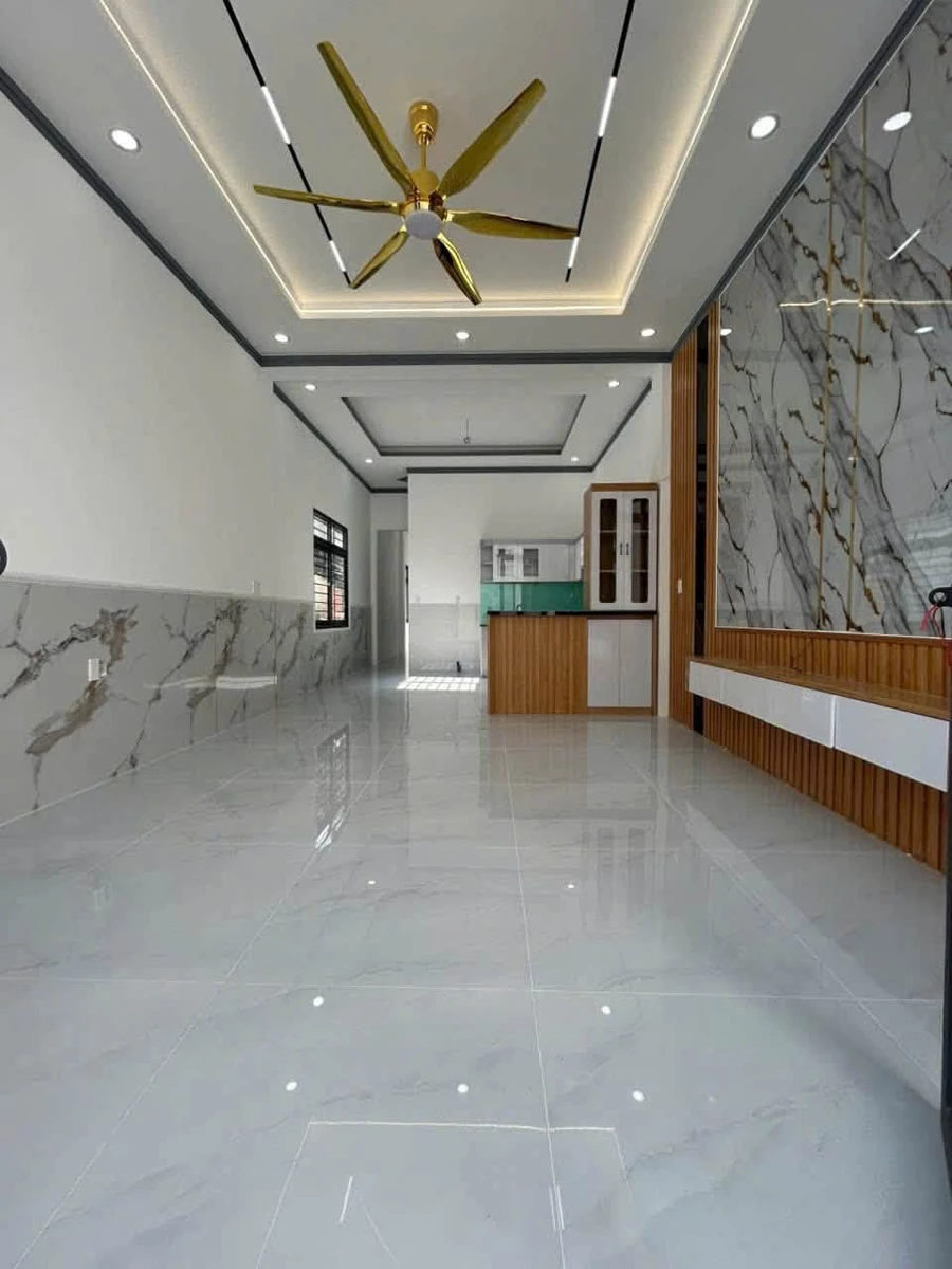 Bán nhà 3 phòng ngủ 103.5m² Quận 4 giá 1.49 tỷ - Ảnh thu nhỏ 2