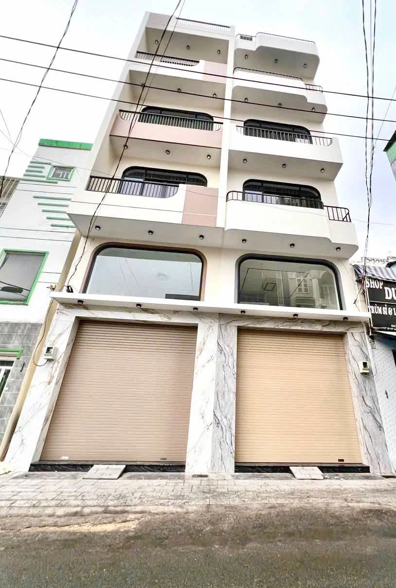 Bán nhà mặt tiền sát chợ Tân Hương 42m² 6 tầng 9,5 tỷ - Ảnh 1