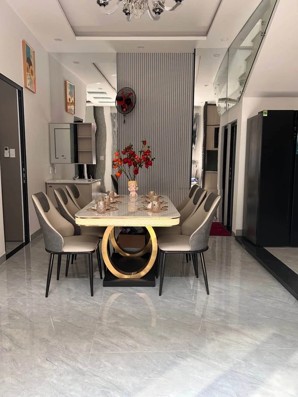 Bán nhà 3 tầng 55,7m² kiệt Trần Cao Vân, cách biển 100m, full nội thất, Đà Nẵng