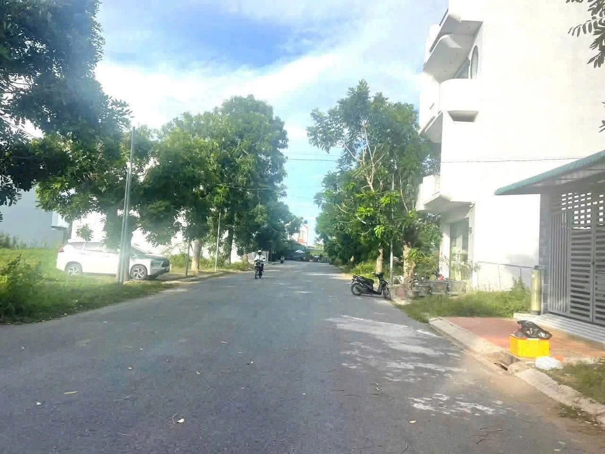 Bán đất nền 100m² tại KDC 135 Bến Lức, Long An 2.5 tỷ - Ảnh thu nhỏ 3