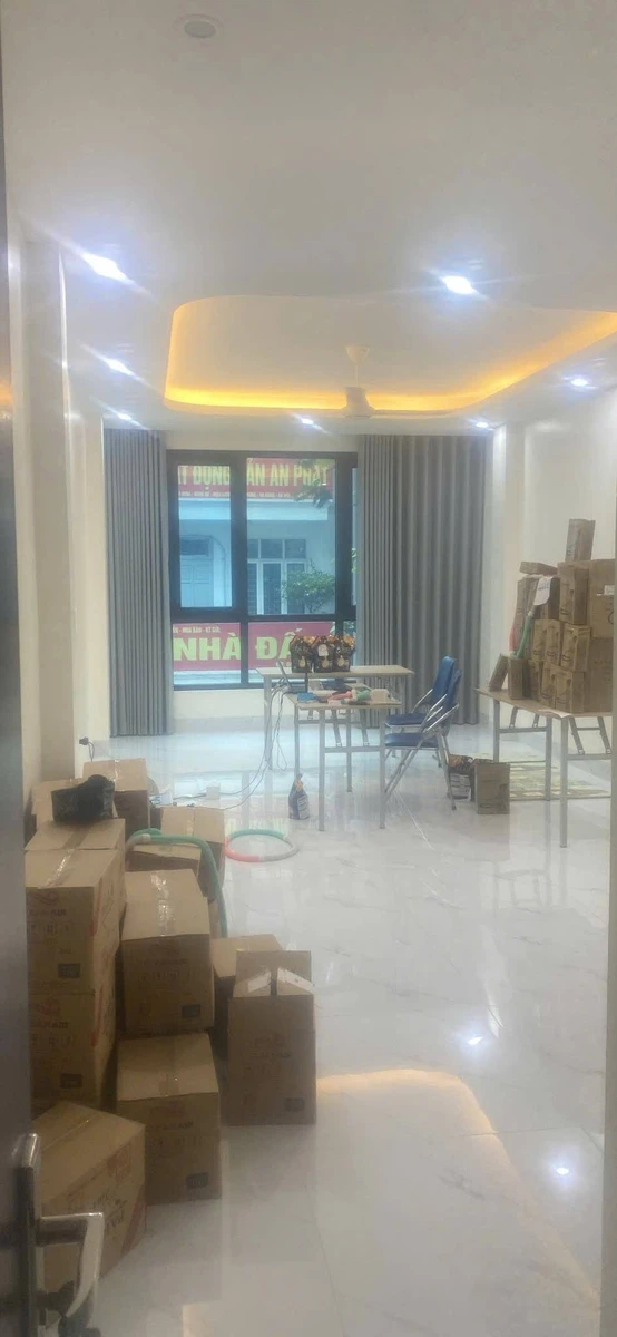 Cho thuê nhà 3 tầng 55m2 Giãn Dân Kiến Hưng 15 triệu/tháng - Ảnh thu nhỏ 2