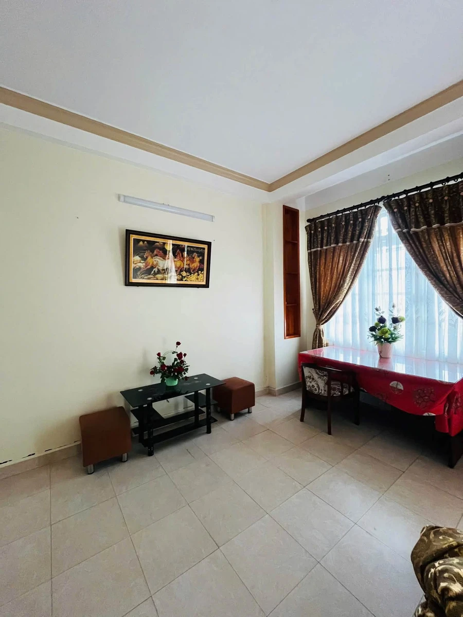 Cho thuê nhà 2 mặt tiền Đặng Thái Thân Đà Lạt 100m2 - Ảnh thu nhỏ 3