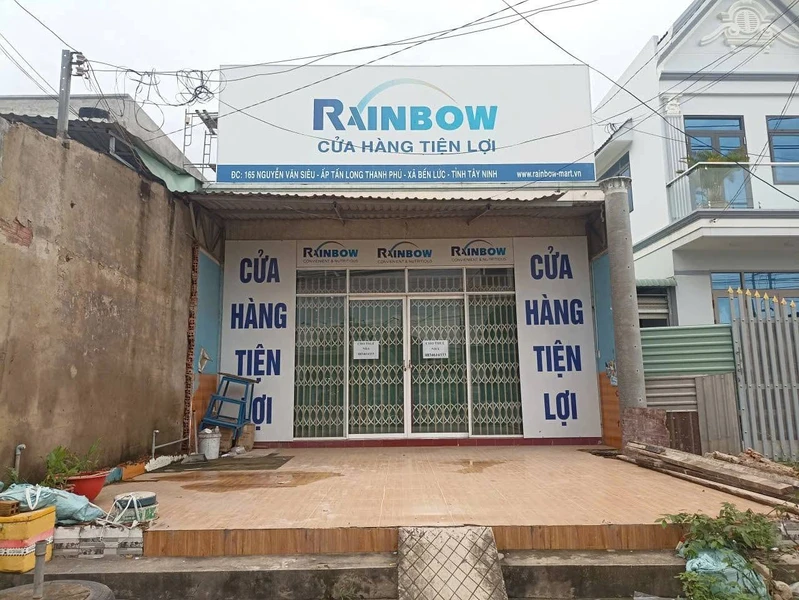 Cho thuê nhà mặt bằng mặt tiền Nguyễn Văn Siêu 180m2, Thanh Phú, Bến Lức, giá 14 triệu/tháng