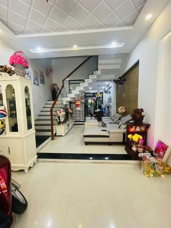 Bán nhà 3PN, 60m² đường Nguyễn Hới, Vũng Tàu