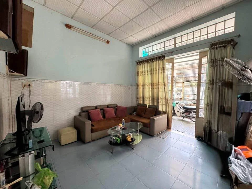 Bán nhà 110m² 2 phòng ngủ Tân Phong 4,3 tỷ - Ảnh thu nhỏ 3