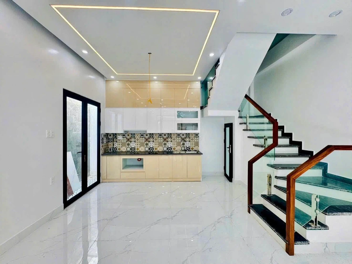 Bán nhà 4 tầng 47m2 Thiên Lôi hơn 3 tỷ - Ảnh thu nhỏ 3
