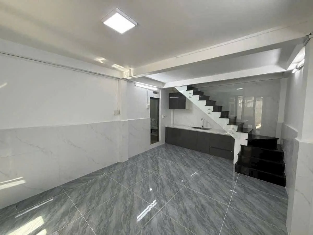 Bán nhà phố 26m2 trệt 2 lầu đường Trần Quang Khải, Tân Định, Quận 1 giá 4,8 tỷ - Ảnh thu nhỏ 3