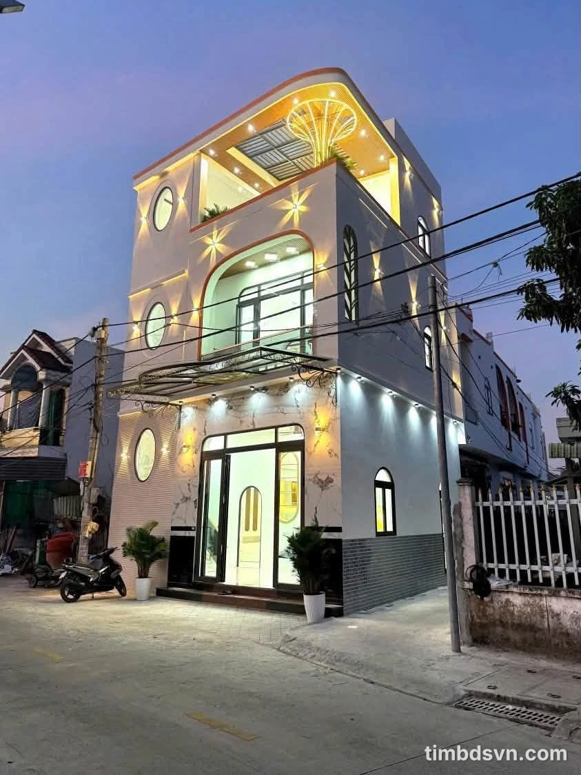 Bán nhà 3 tầng 4 phòng ngủ 63m² bờ kè Cái Sơn, Cần Thơ - Ảnh 1