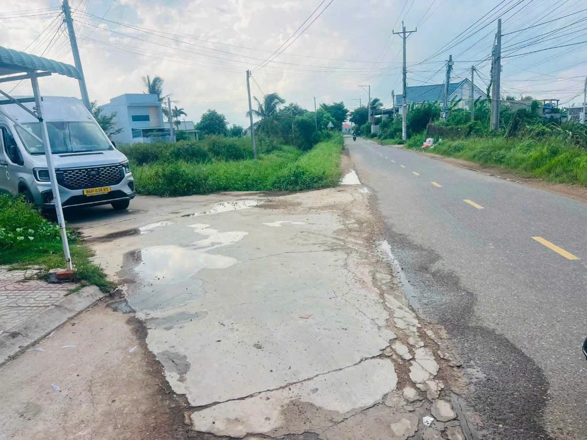 Bán lô đất 114m2 ngang 6m An Phú Bình Thuận 690tr - Ảnh 1