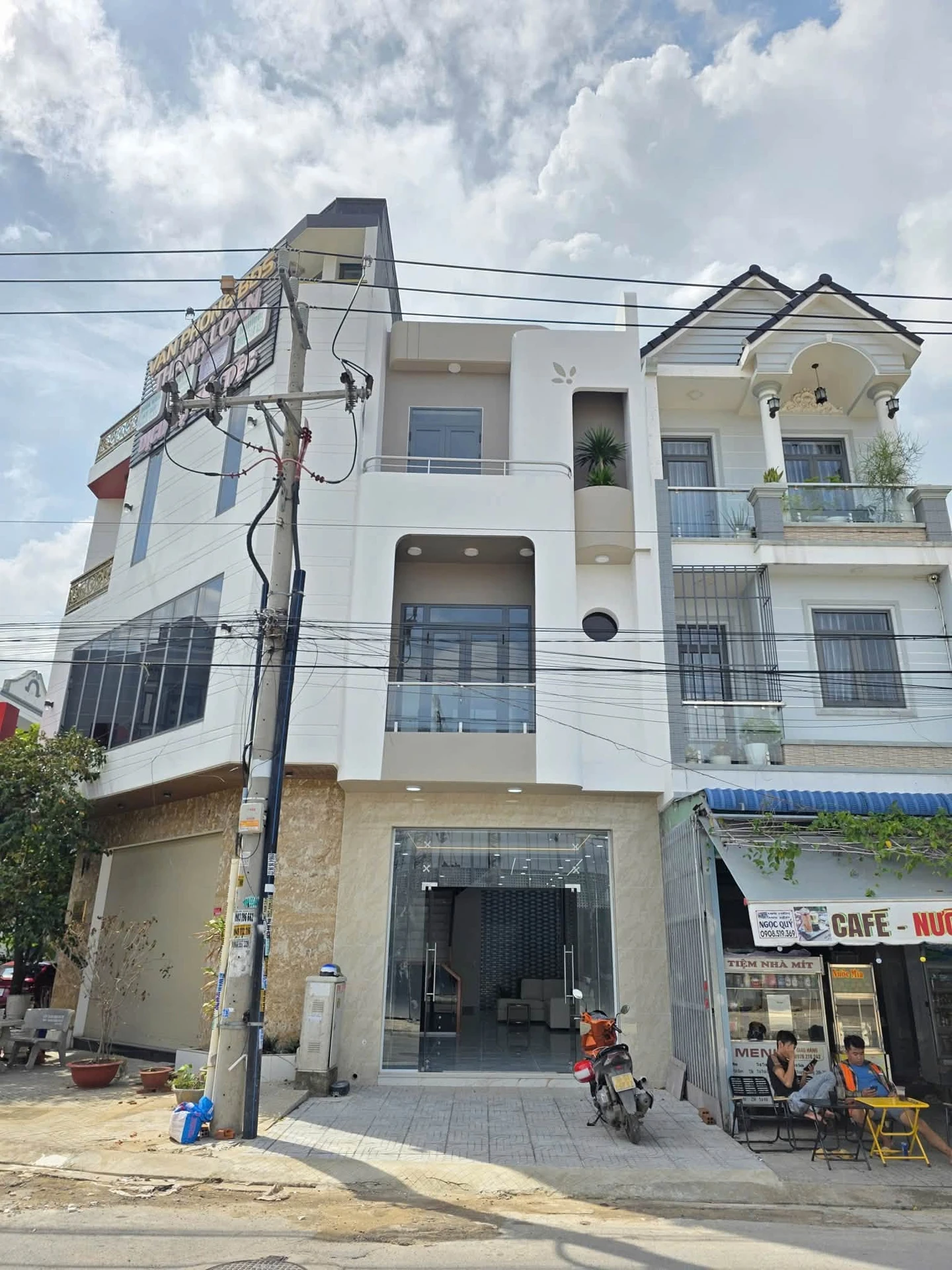 Bán nhà mặt tiền kinh doanh 72.2m2 5.8 tỷ An Phú Thuận An - Ảnh 1