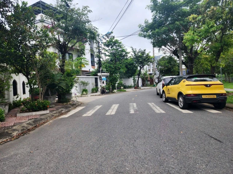 Bán nhà mặt tiền 3 tầng 100m2 Bàu Gia Thượng 1, Đà Nẵng