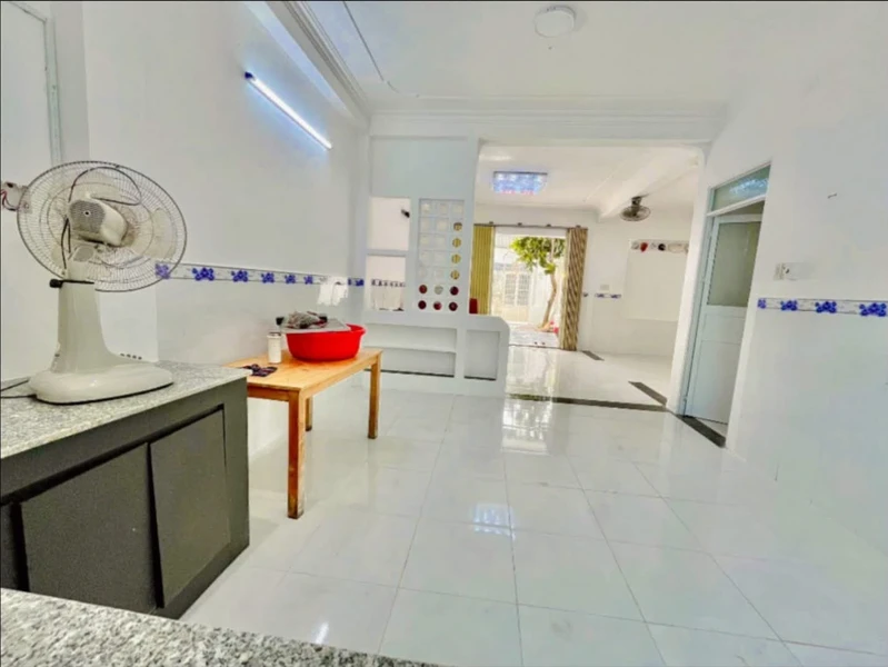 Bán nhà 2 tầng 3PN 113.6m2 Đắk Lắk, giá 2 tỷ 5