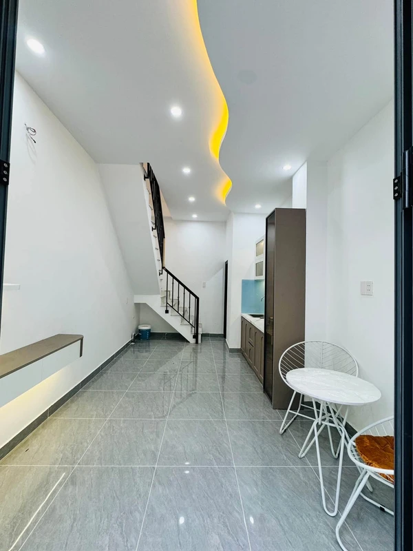 Bán nhà trệt lầu 3.2x6.5m, 2PN, đường Nguyễn Thị Hương, Nhà Bè, giá 1,35 tỷ