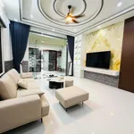 Bán nhà 2 tầng mặt tiền 7m5 3PN 95m2 Quận 4 - Ảnh thu nhỏ 1