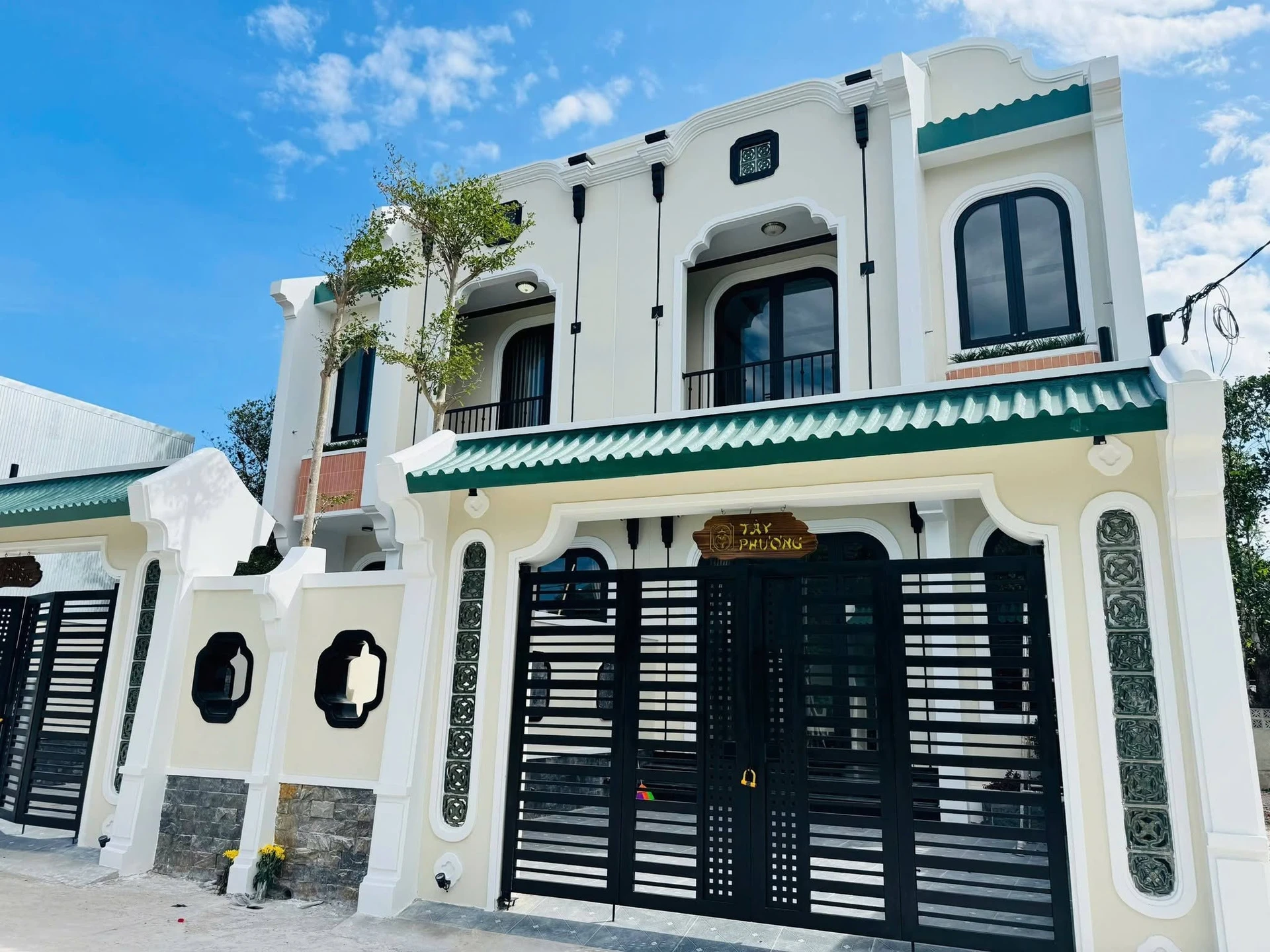 Bán villa Indochine 101m2 3PN, 3WC kiệt Vũ Ngọc Phan, Thủy Xuân, Huế, từ 2,88 tỷ - Ảnh 1
