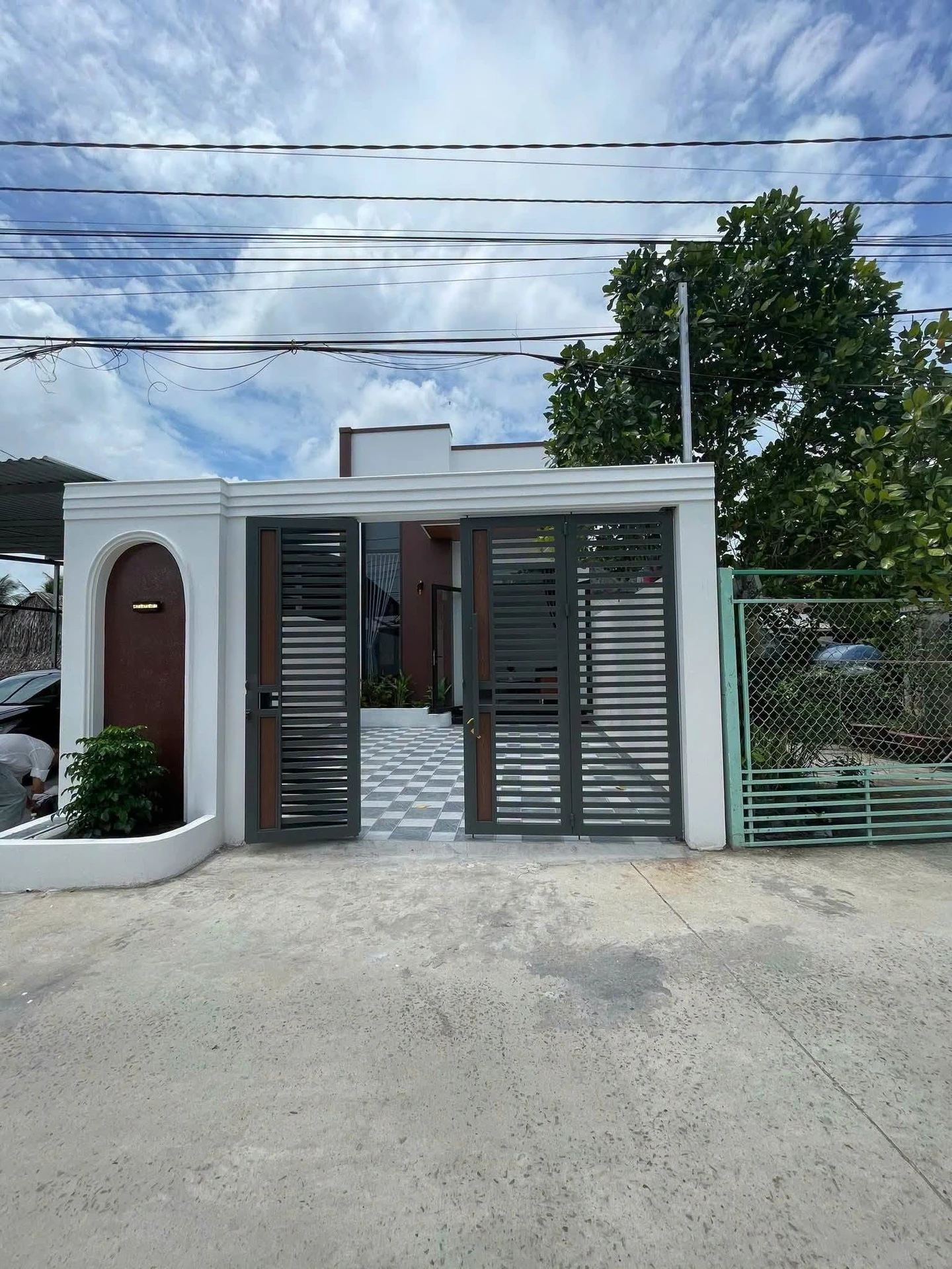 Nhà phố 3 PN luxury Rạch Giá, An Giang, 180m², 2.25 tỷ - Ảnh 1