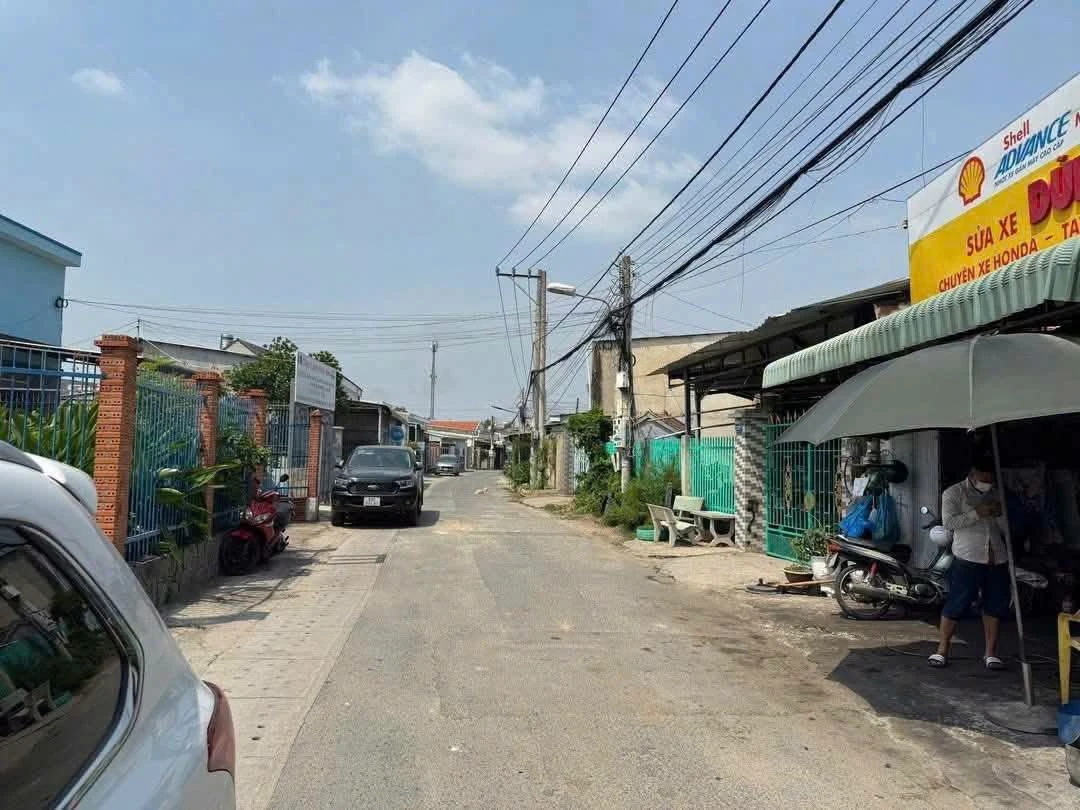 Bán nhà 3PN 250m² Phường Phú Lợi 5 tỷ - Ảnh thu nhỏ 2