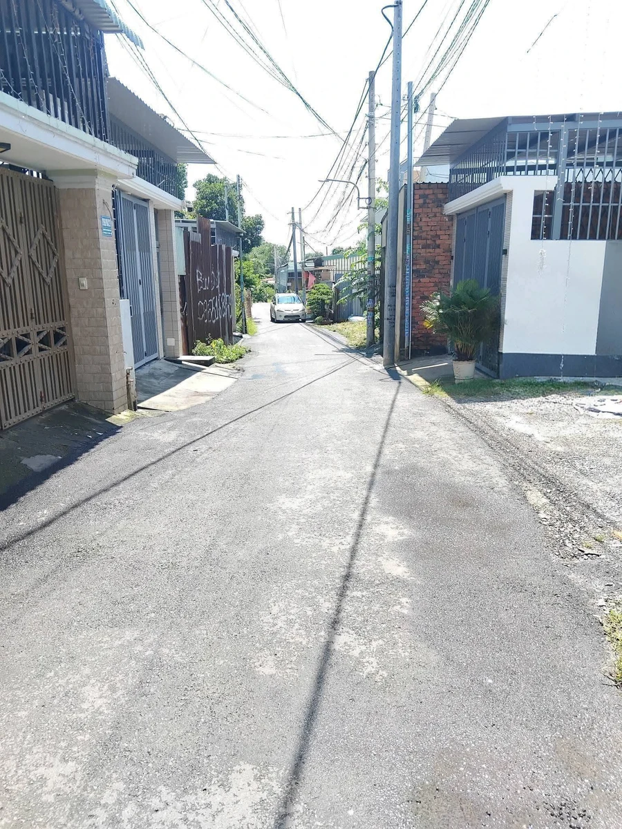 Bán nhà 4 phòng ngủ 94m2 hẻm Nguyễn Thị Minh Khai, Phú Hòa, Thủ Dầu Một - Ảnh thu nhỏ 4