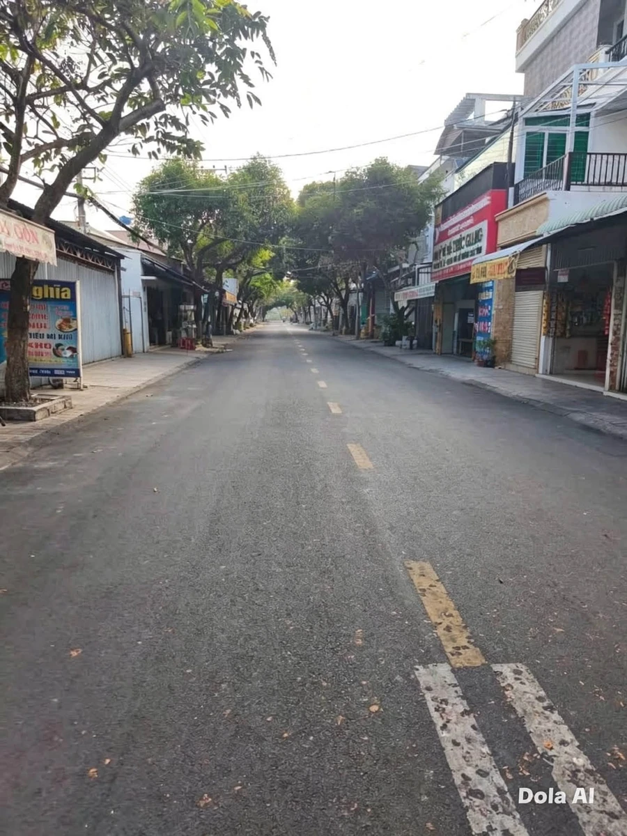 Bán nhà mặt tiền Ngô Quyền, Bến Tre, 62.5m2, 4.8 tỷ - Ảnh thu nhỏ 4
