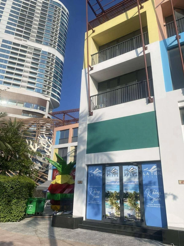 Bán shophouse căn góc 3 mặt tiền Libera Nha Trang đường Phạm Văn Đồng 173m2 giá 16,5 tỷ