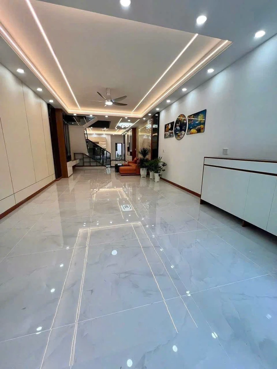 Bán nhà 2 lầu mặt tiền đường E3, 300m2 Biên Hòa - Ảnh thu nhỏ 3