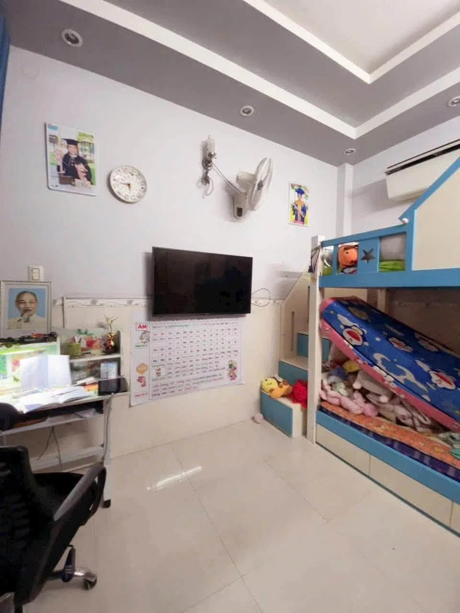 Bán nhà Tôn Đản Quận 4, 31m2, 1 tỷ 800 triệu - Ảnh thu nhỏ 2