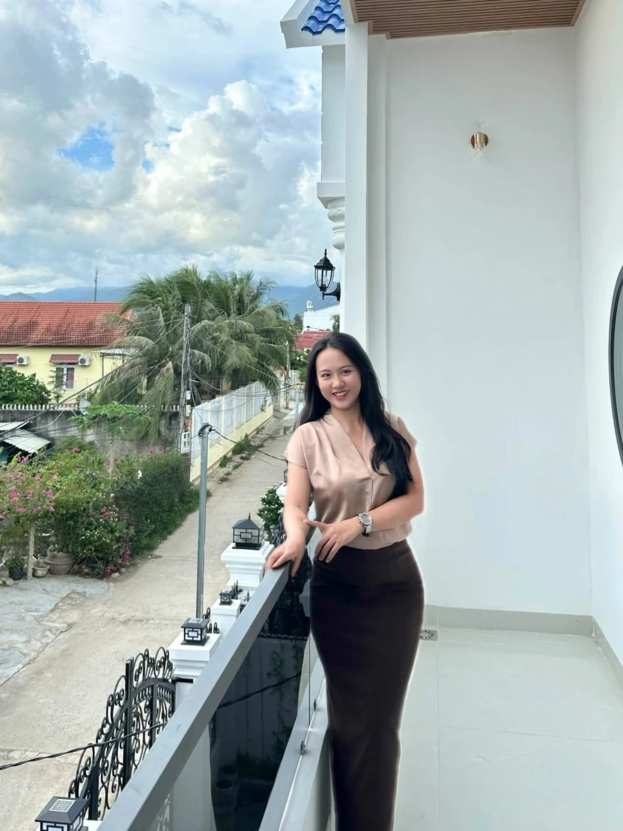 Bán nhà 1 trệt 1 lầu 3PN 71,7m² đường Phú Ân Nam 4, Diên Khánh giá 3,18 tỷ - Ảnh 1