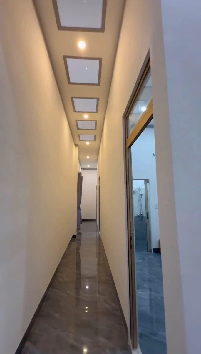Bán nhà mới mặt tiền hẻm 61 Nguyễn Thái Bình, Hoà Thắng, Buôn Ma Thuột, 240m2 - Ảnh thu nhỏ 2
