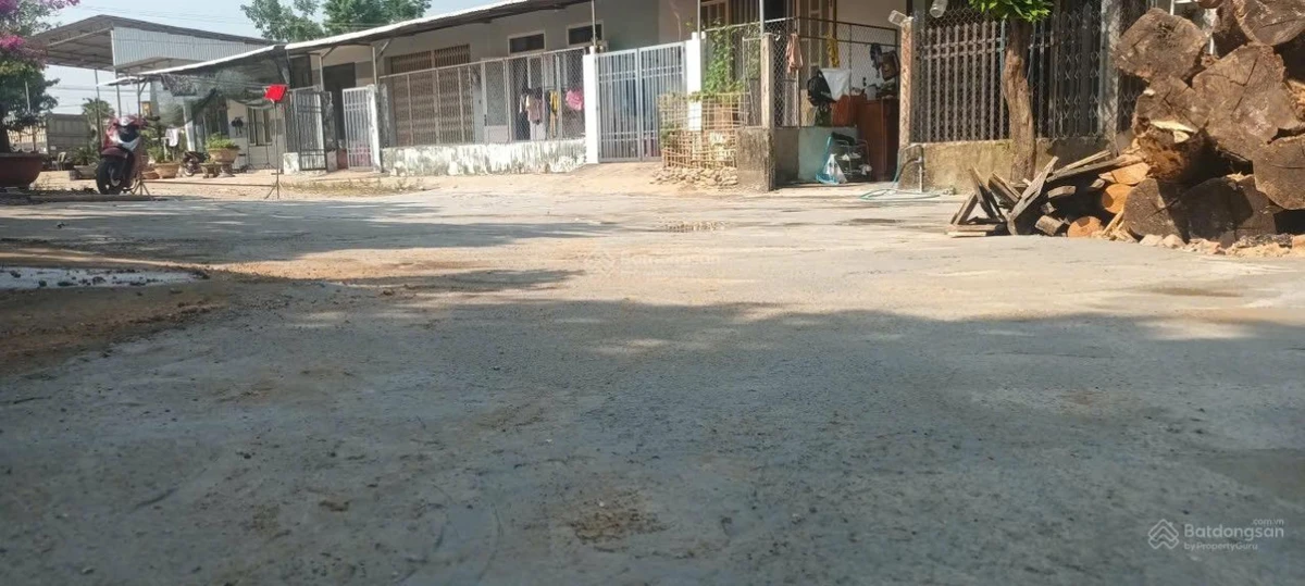 Bán đất hẻm Hai Bà Trưng, 990 triệu, 111.6m2, hàng hiếm tại Quảng Ngãi - Ảnh thu nhỏ 2