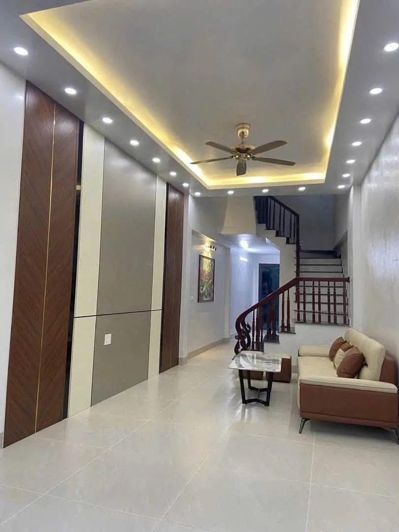 Bán nhà 3 tầng mặt phố Phan Chu Trinh 64m2 Quận 5 - Ảnh thu nhỏ 2