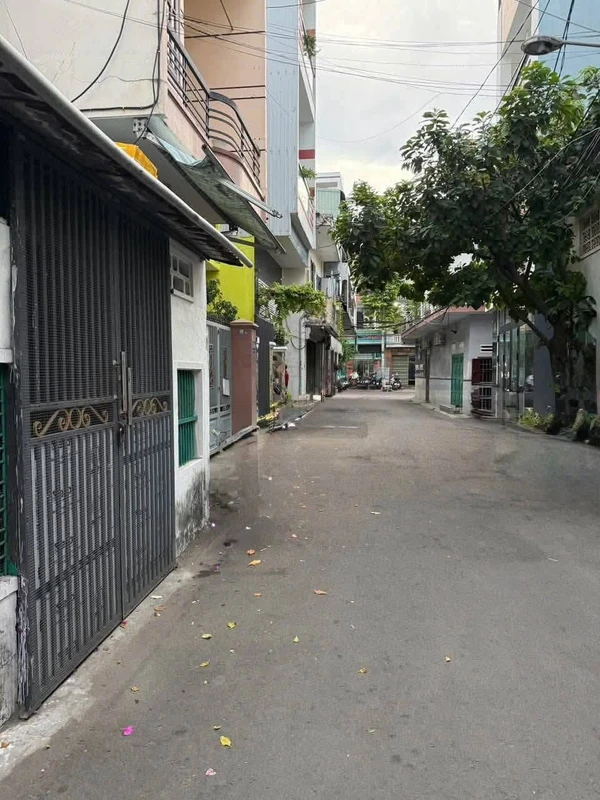 Bán nhà hẻm 2 tầng 71m2, 2PN 2WC Quy Nhơn