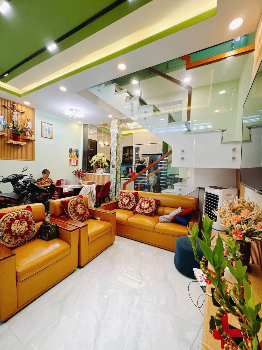 Bán nhà đôi ngang 7m, 5 tầng, 220m², Quận 4 - Ảnh thu nhỏ 5