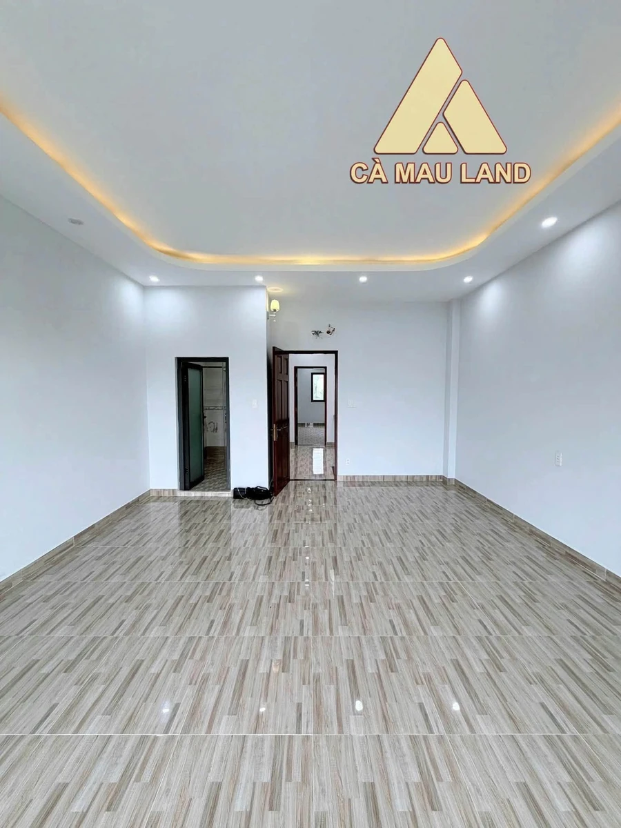 Bán nhà 1 trệt 2 lầu 5x20m KDC Minh Thắng gần Châu Văn Liêm, Cà Mau, giá 4 tỷ - Ảnh thu nhỏ 4