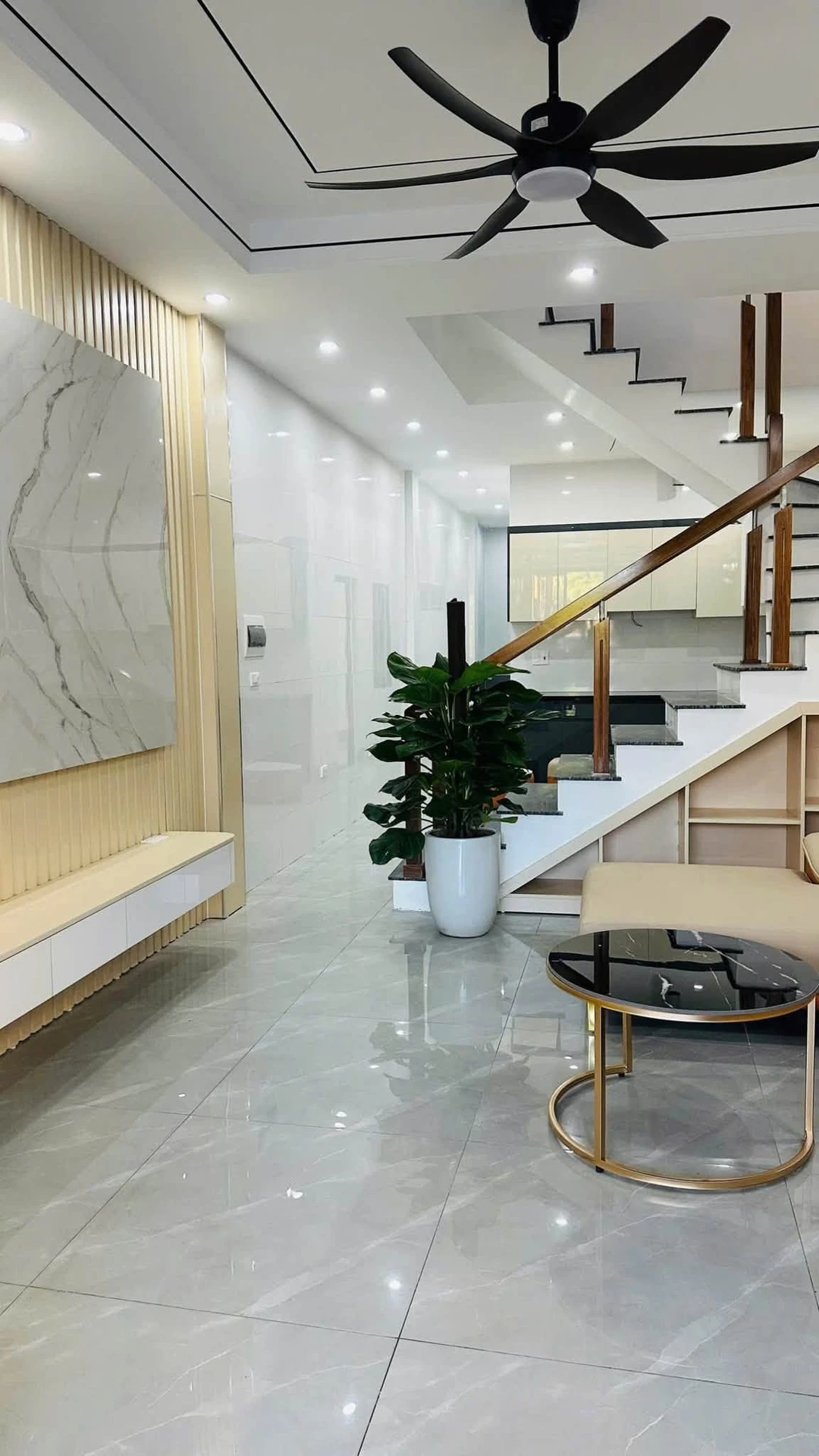 Bán nhà 2 tầng 140m2 sân ô tô, Nghi Đức, 2 tỷ - Ảnh 1