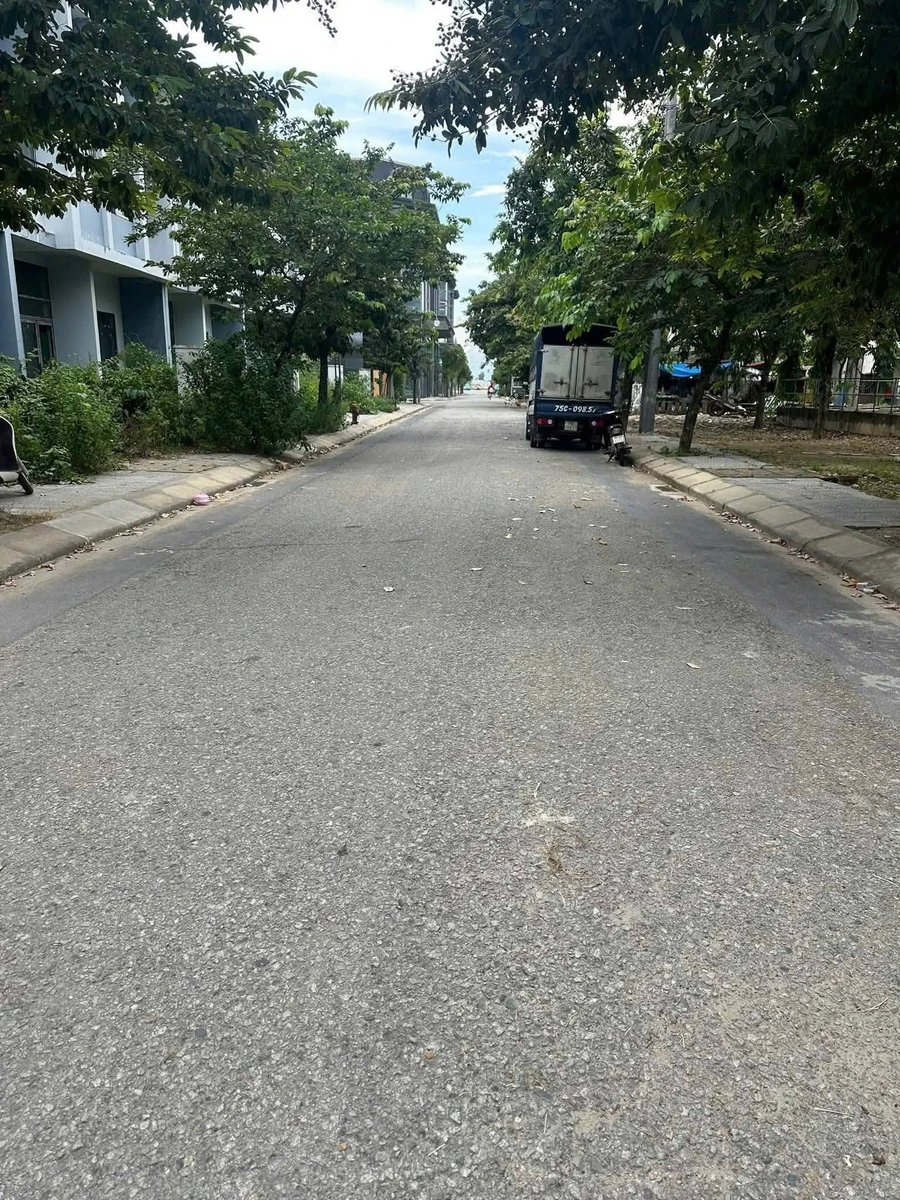 Bán nhà thô mặt tiền 81m² An Cựu City Huế 4 tỷ 120 triệu - Ảnh thu nhỏ 2