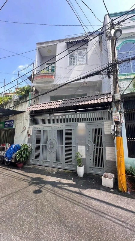 Bán nhà 3PN Trịnh Đình Trọng, Tân Phú 67.6m² 5.5 tỷ