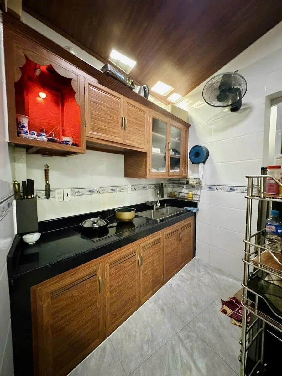 Bán nhà 2 tầng 28m² 2 PN Thủ Đức 2,45 tỷ - Ảnh thu nhỏ 2
