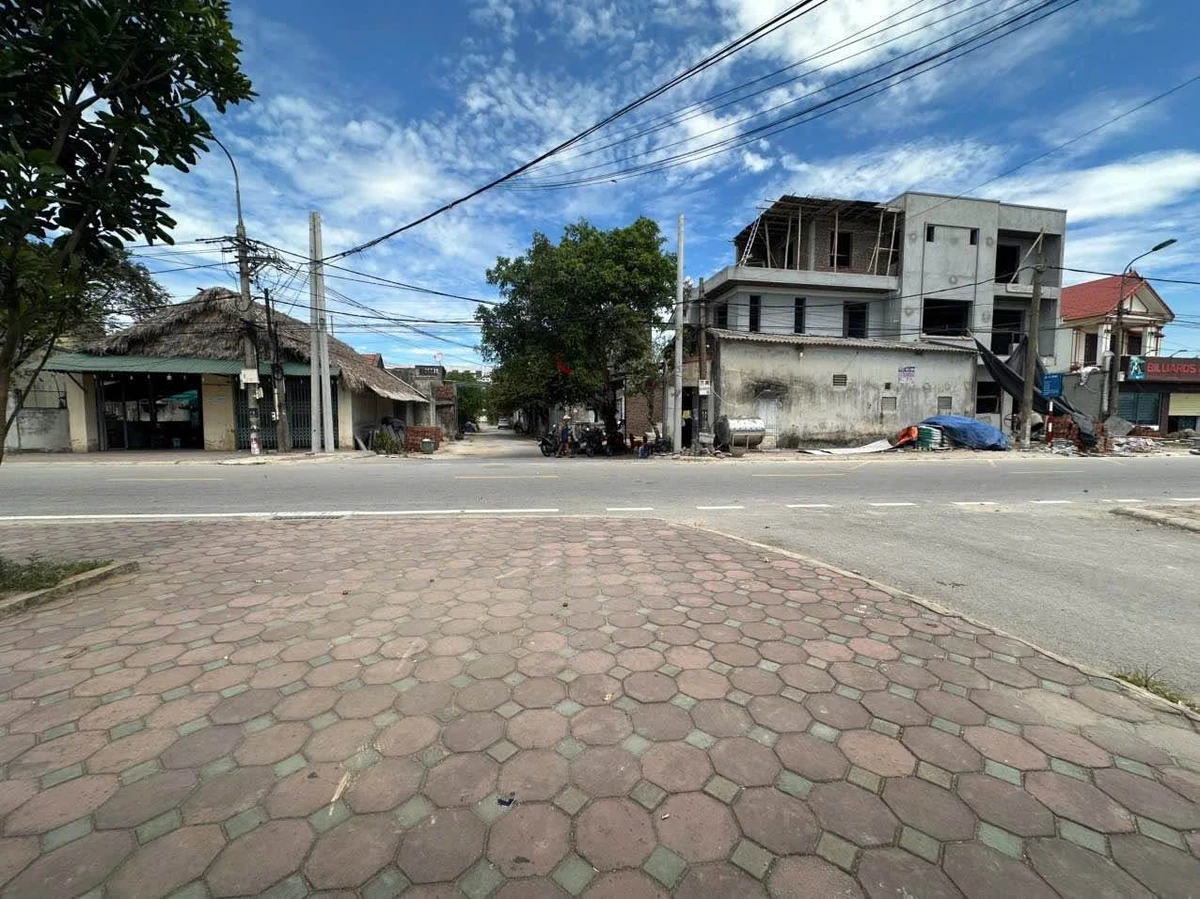 Bán đất phố Quang Trung Quảng Tâm 73m² 1,2 tỷ - Ảnh 1
