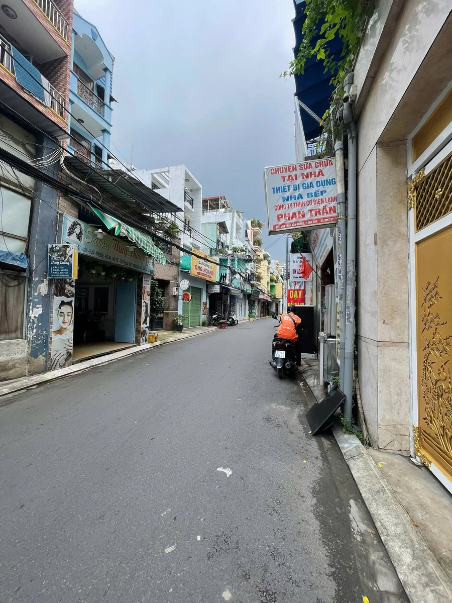 Bán nhà cấp 4 92m² Trần Văn Hoàng Tân Bình, 12,5 tỷ - Ảnh thu nhỏ 3