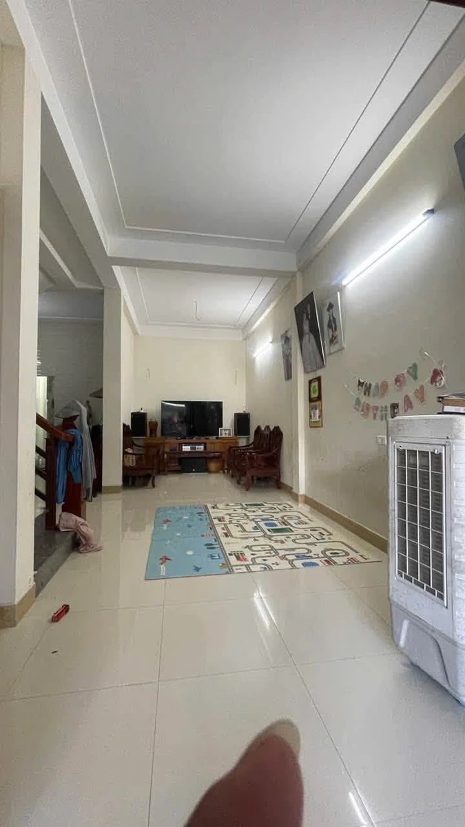 Bán nhà 2 tầng 98,8m² ngay chợ Đông Vĩnh, Thành Vinh - Ảnh thu nhỏ 2