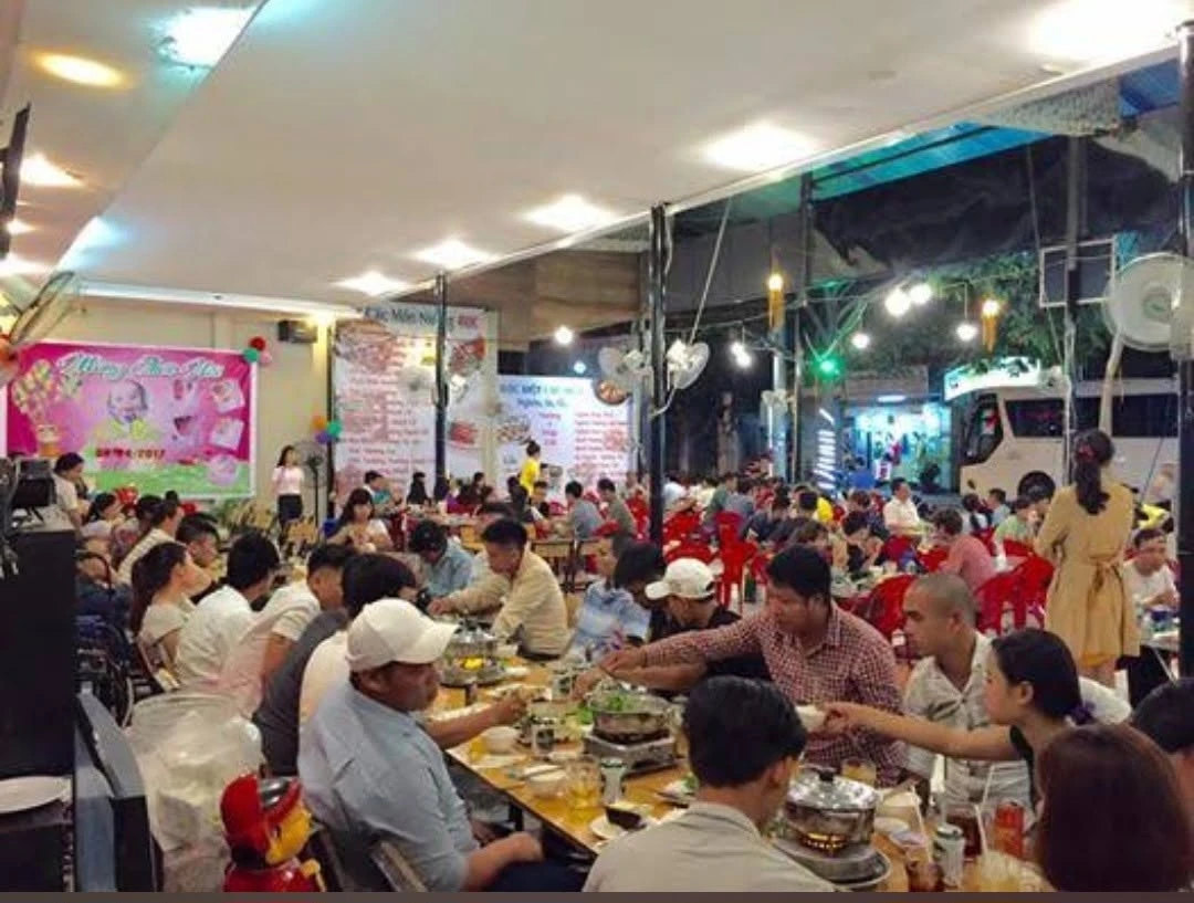 Bán nhà mặt tiền 192.4m2 đường 20m Nha Trang cho thuê 55tr/tháng - Ảnh 1