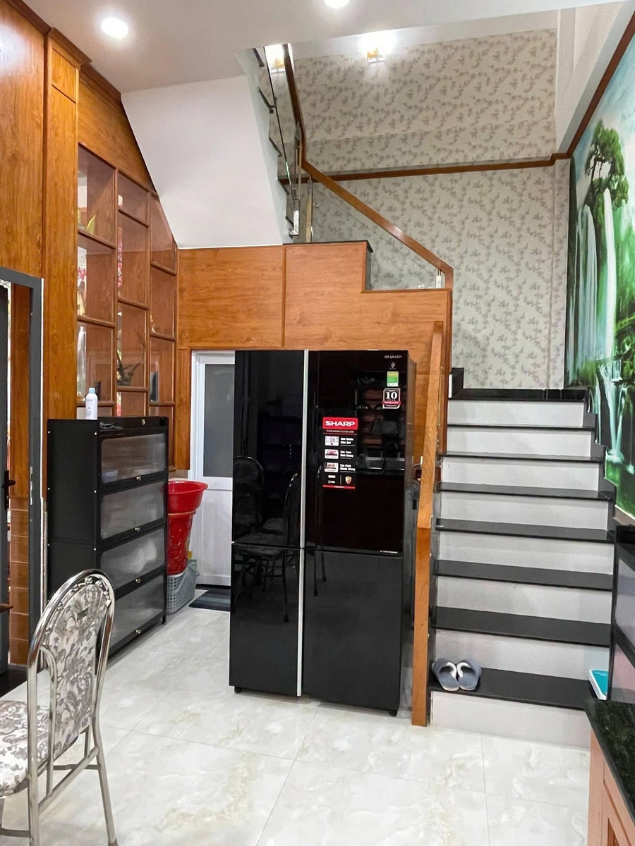 Bán nhà 1 trệt 2 lầu 60m2 Biên Hòa 4 tỷ 350 - Ảnh thu nhỏ 3