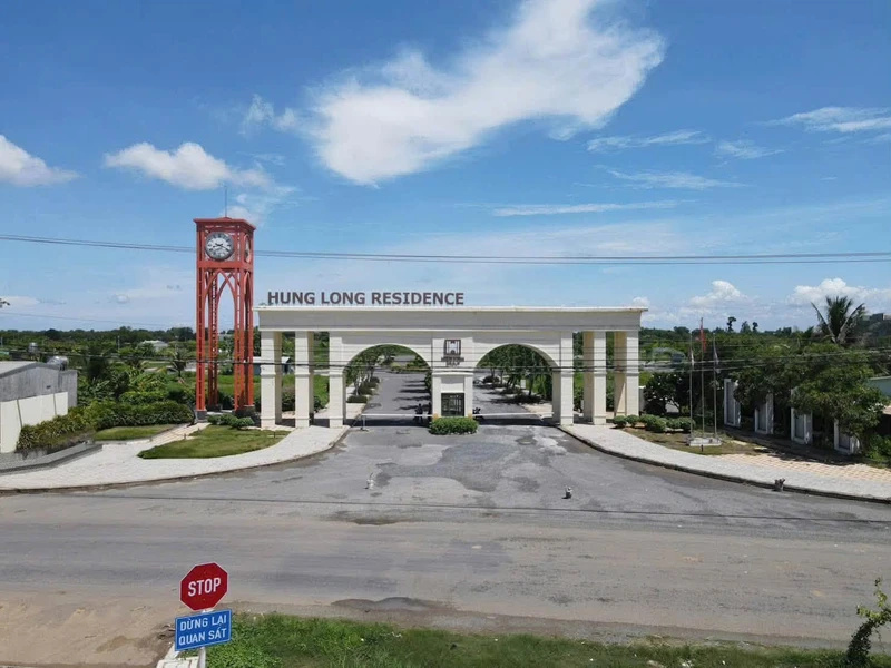 Bán gấp đất ở 85m2 giá 800 triệu tại KDC Hưng Long Residence, Đức Hòa