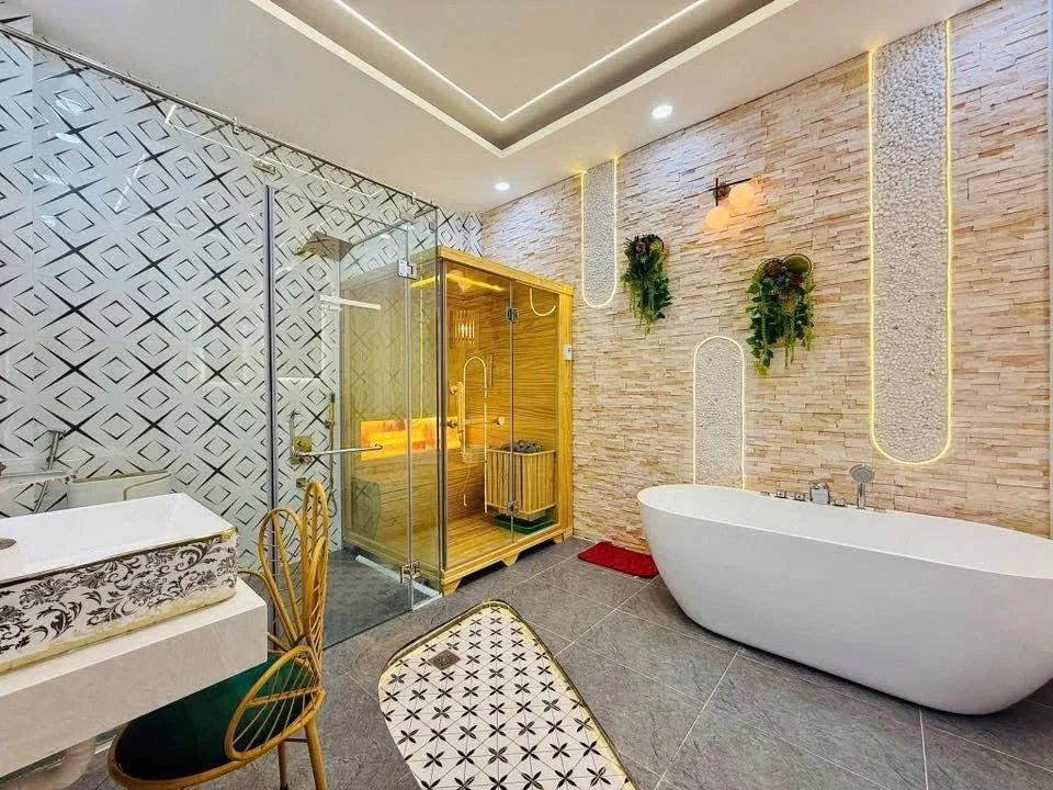 Bán nhà ngõ Xuân Thủy, Cầu Giấy, 45m2, 5 phòng ngủ, giá nhỉnh 8 tỷ - Ảnh 1