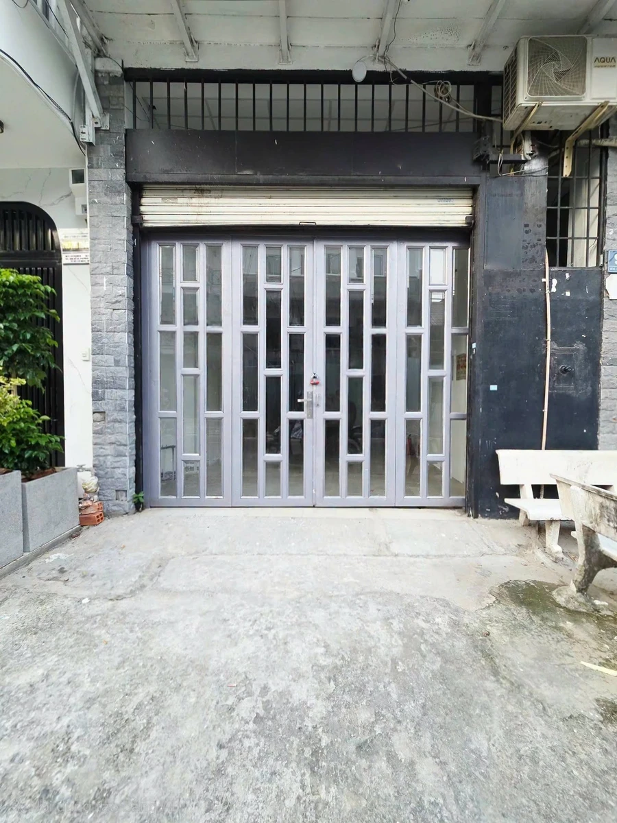 Cho thuê nhà mặt tiền kinh doanh 60m² Tân Phú 10 triệu/tháng - Ảnh 1